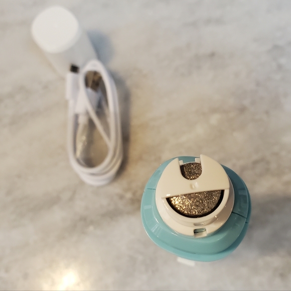 Dog Nail Grinder 2-Speed - Rechargeable Pet Nail Trimmer - Picture 7 of 9